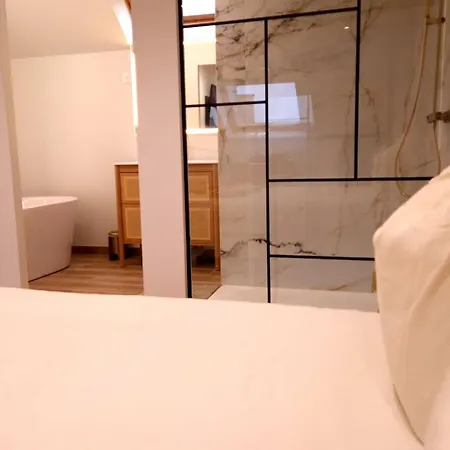 Hibiscus Duplex Standing A 10min De Et 1h De Paris Apartament